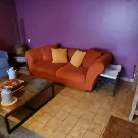 Gites De L'Archange Courtils Екстериор снимка